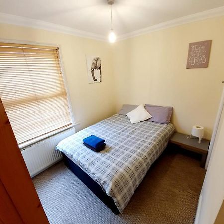 Chelmsford Centre House Apartamento Exterior foto